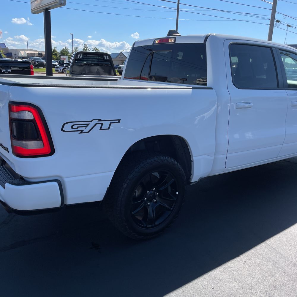 2022 Ram 1500 Sport