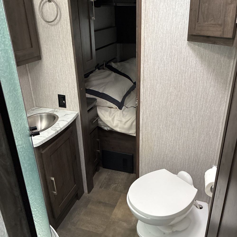 2020 Ford F-53 Motorhome Chassis