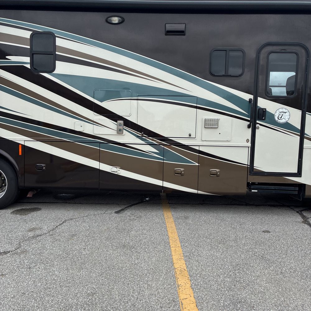2014 Ford F-53 Motorhome Chassis
