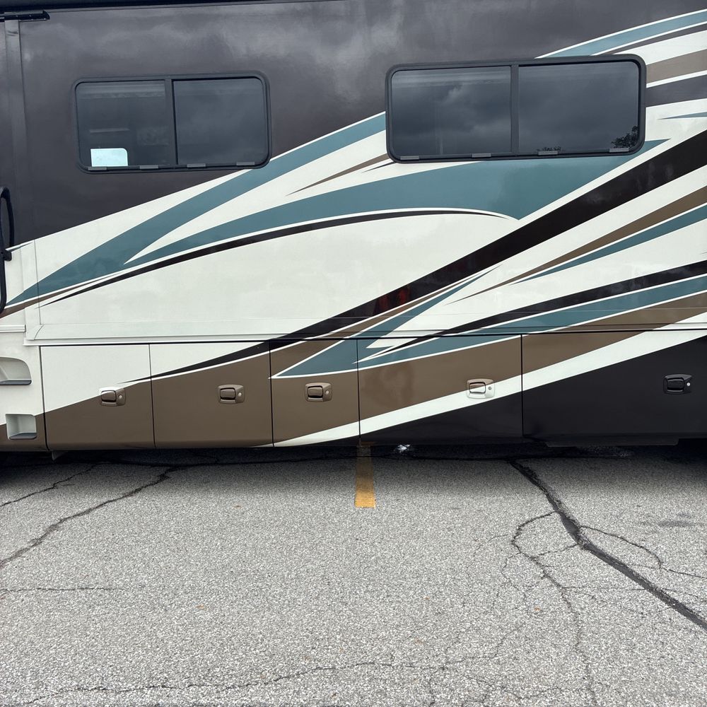 2014 Ford F-53 Motorhome Chassis