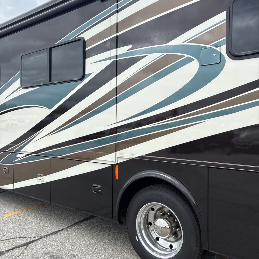2014 Ford F-53 Motorhome Chassis