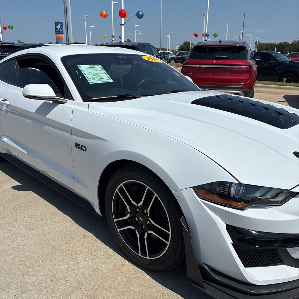 2023 Ford Mustang GT Premium
