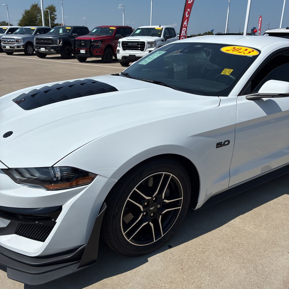 2023 Ford Mustang GT Premium