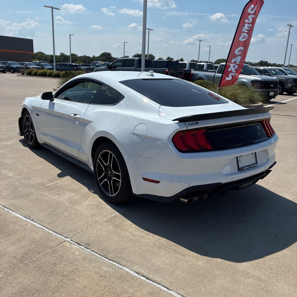 2023 Ford Mustang GT Premium