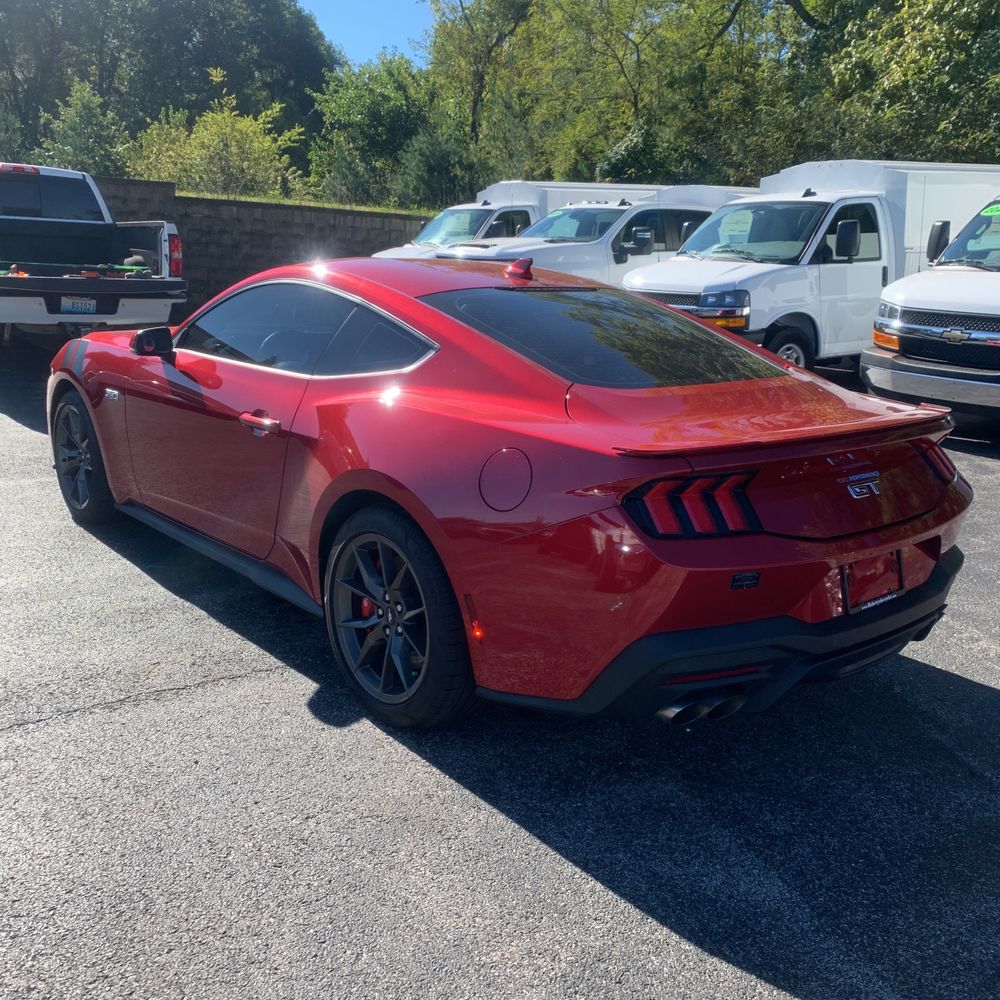 2024 Ford Mustang GT Premium