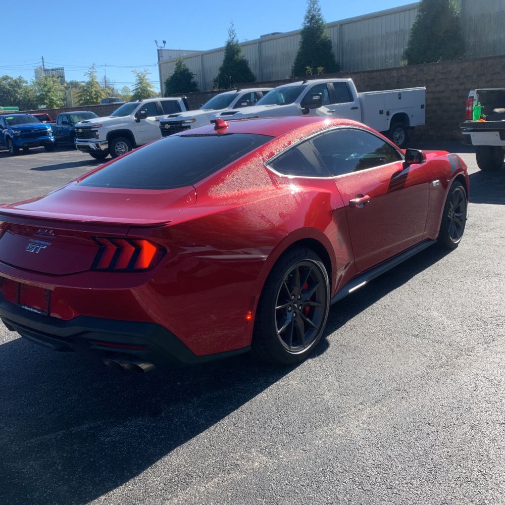 2024 Ford Mustang GT Premium