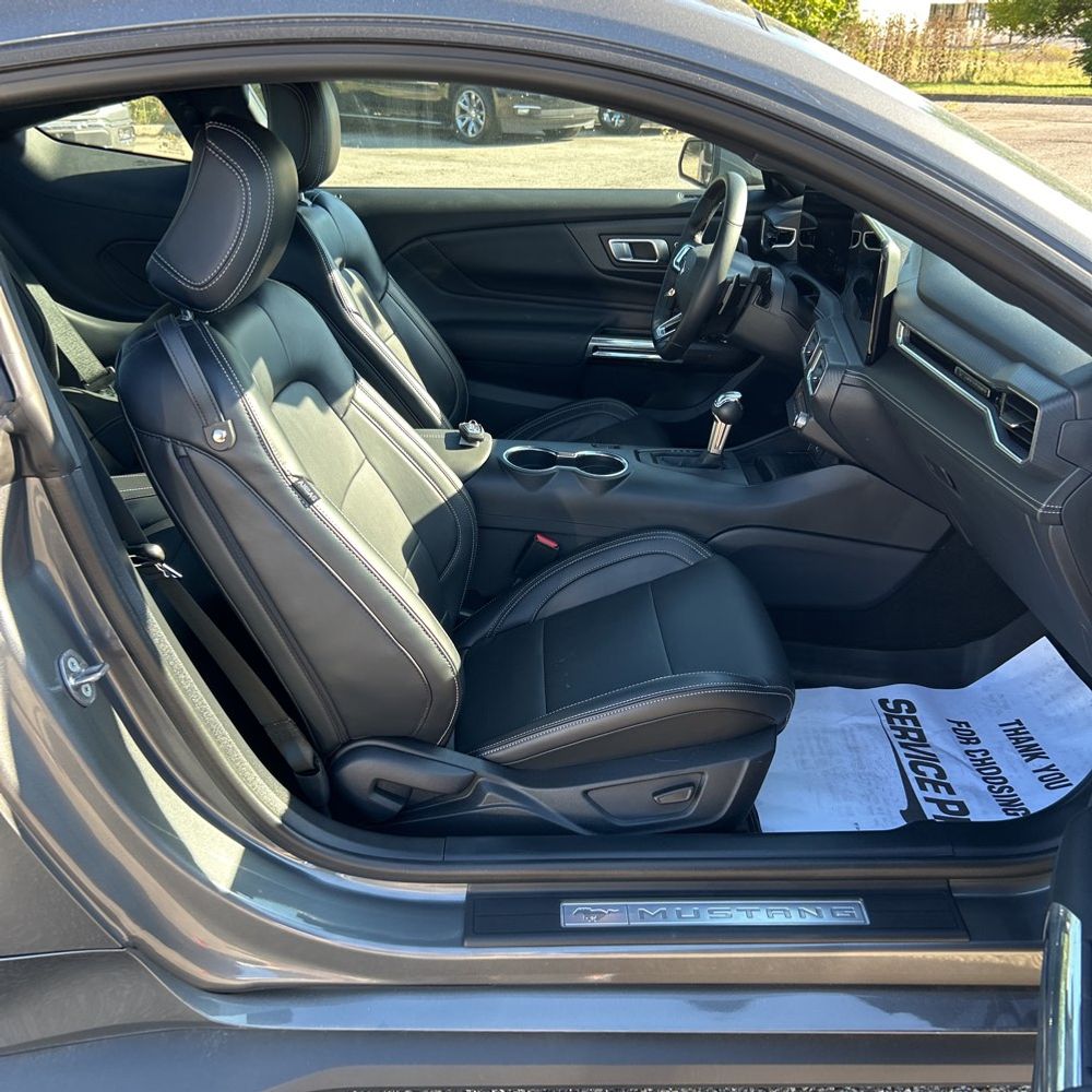 2024 Ford Mustang GT Premium