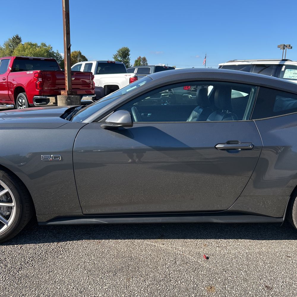 2024 Ford Mustang GT Premium