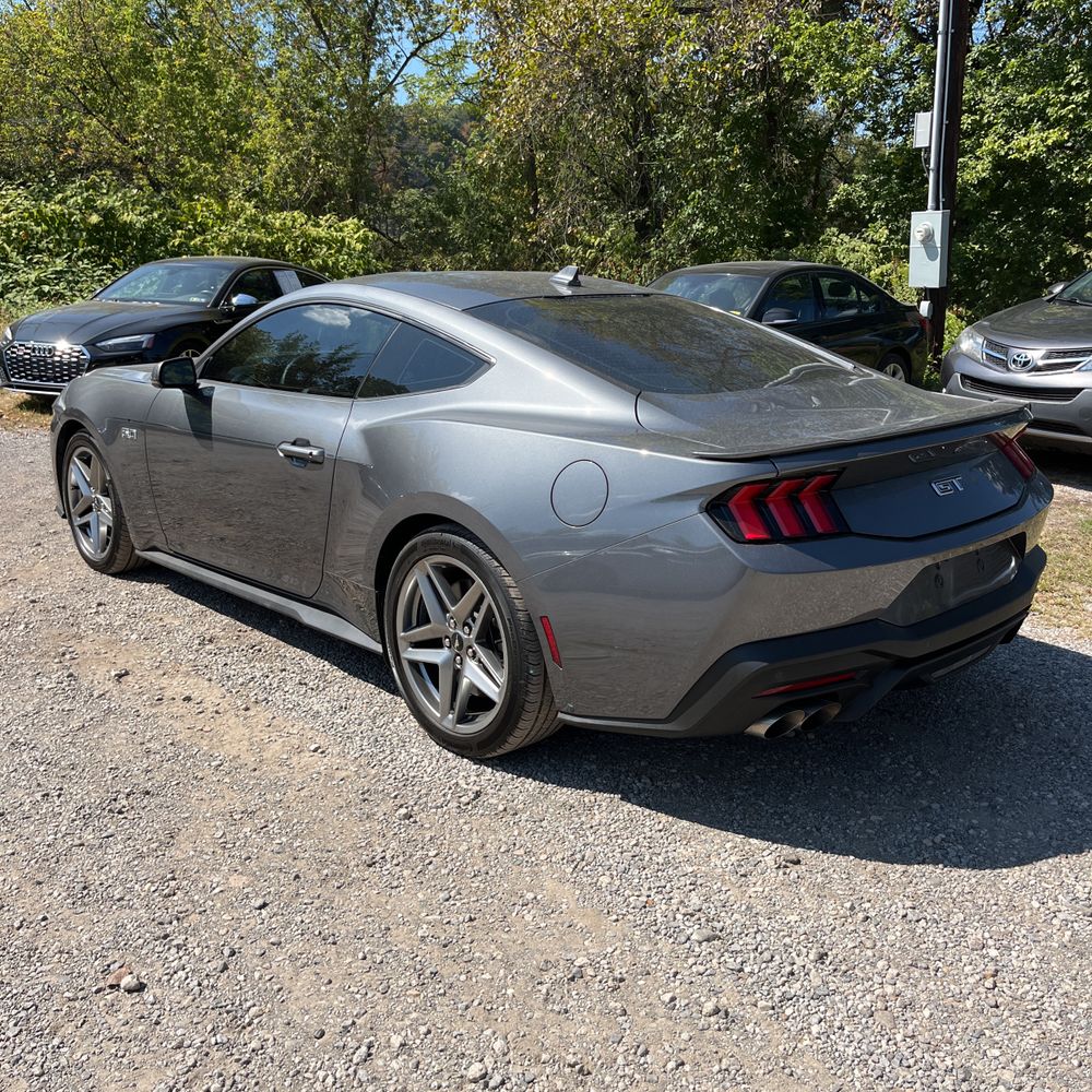 2024 Ford Mustang GT Premium