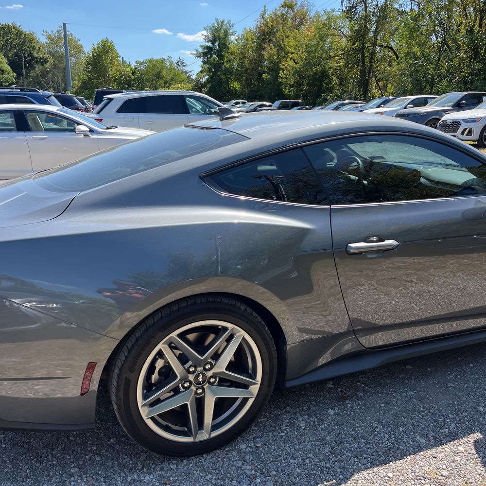 2024 Ford Mustang GT Premium
