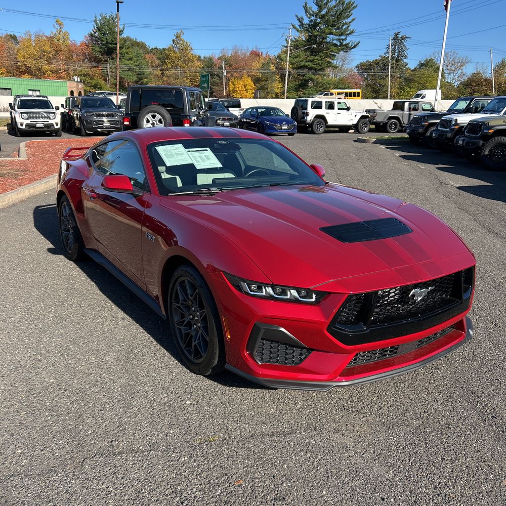 2024 Ford Mustang GT Premium