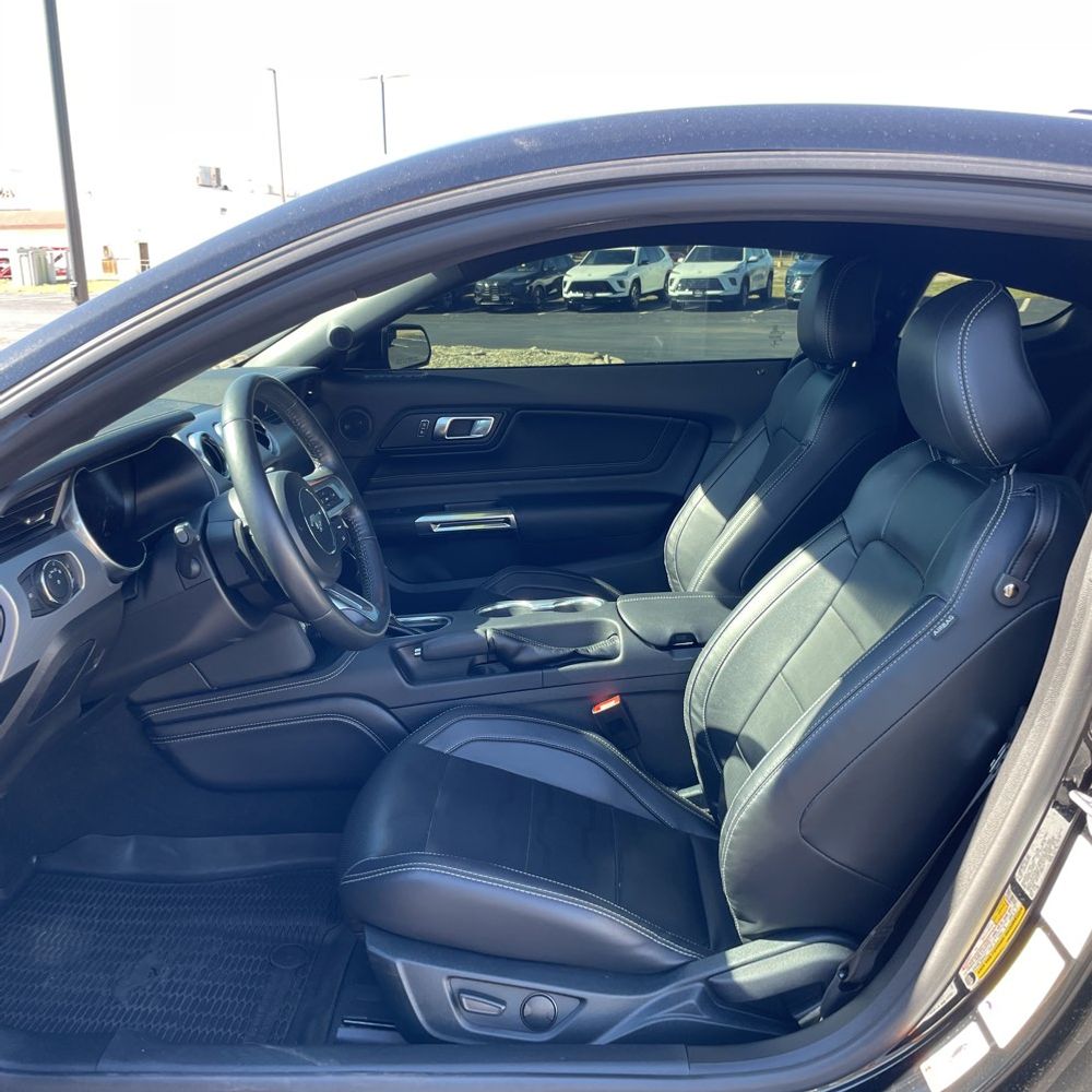 2022 Ford Mustang GT Premium