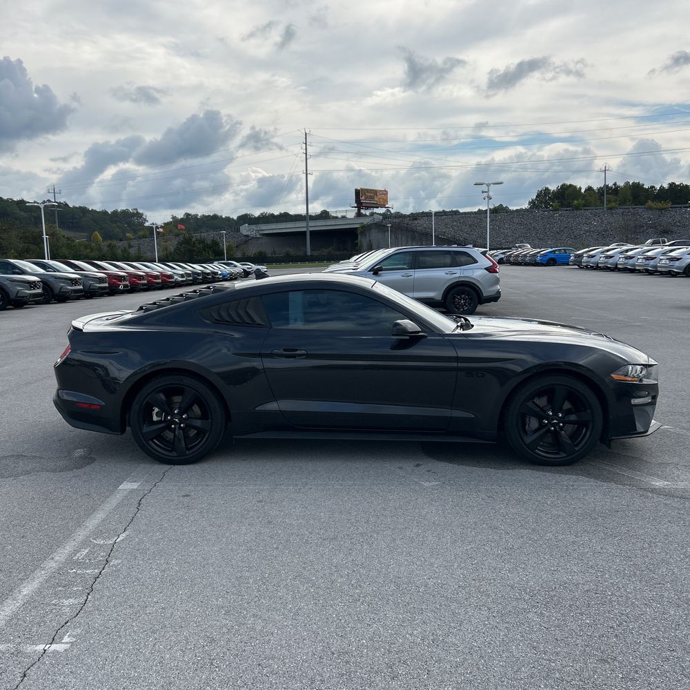 2022 Ford Mustang GT Premium