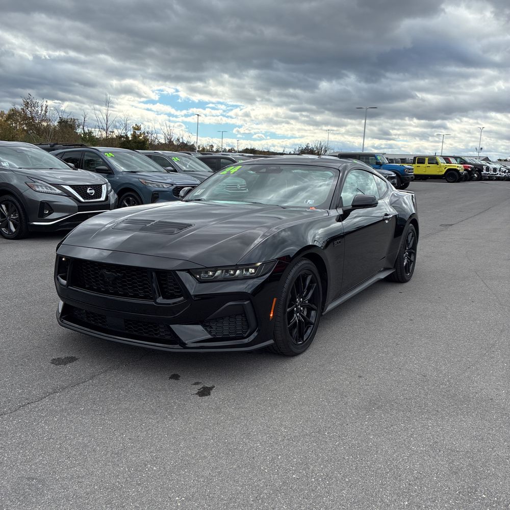 2024 Ford Mustang GT Premium