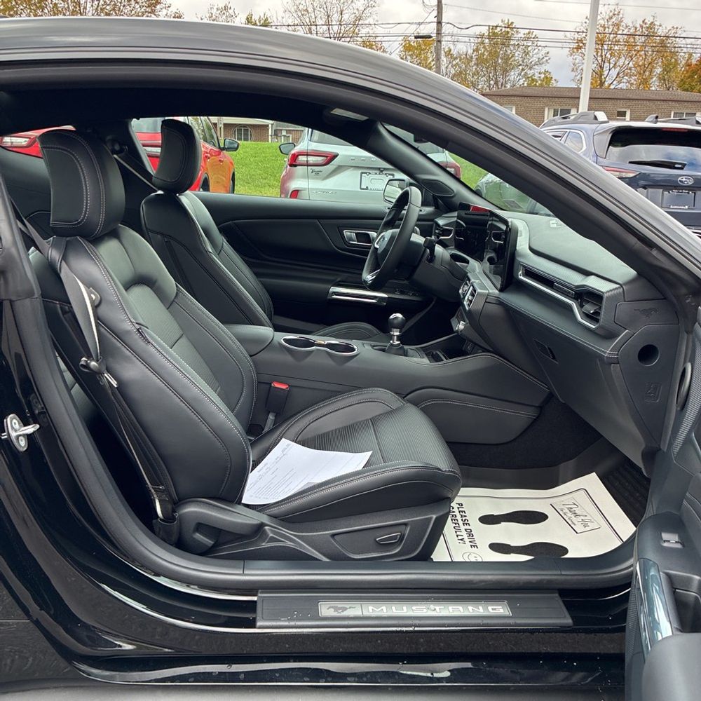 2024 Ford Mustang GT Premium