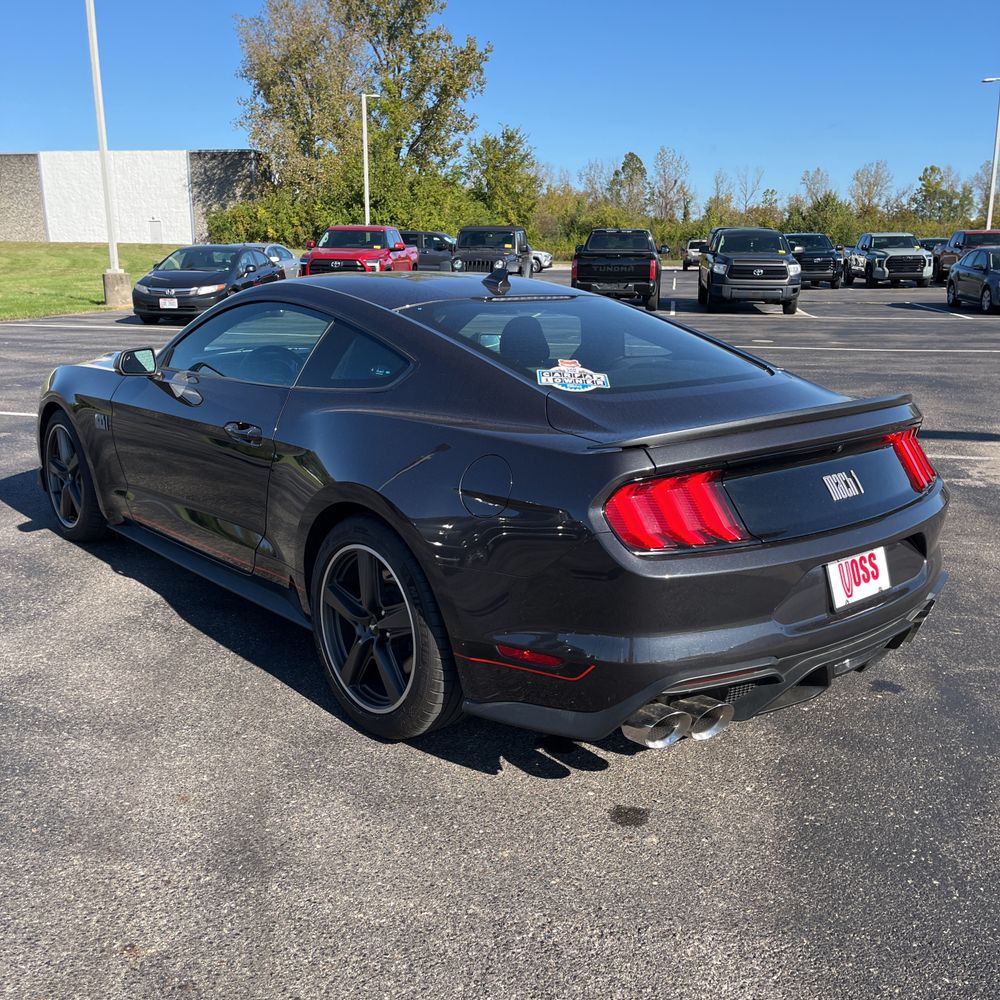 2022 Ford Mustang Mach 1