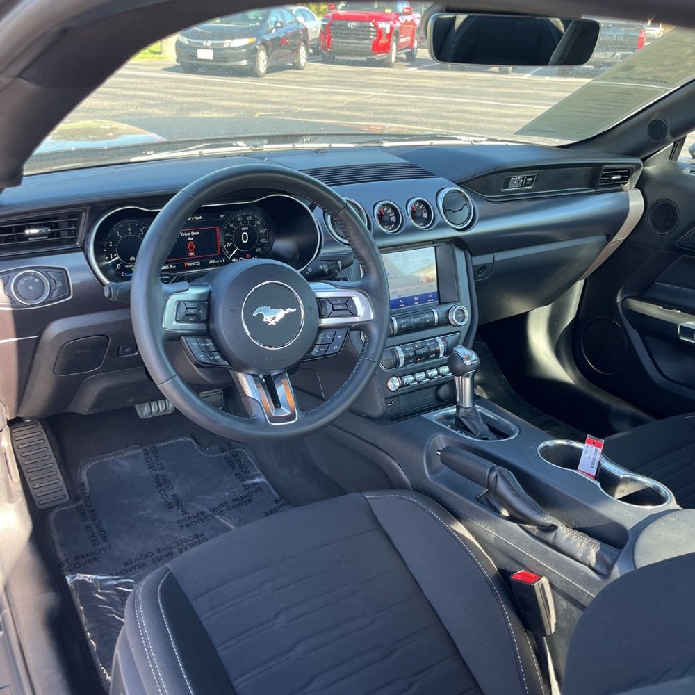 2022 Ford Mustang Mach 1