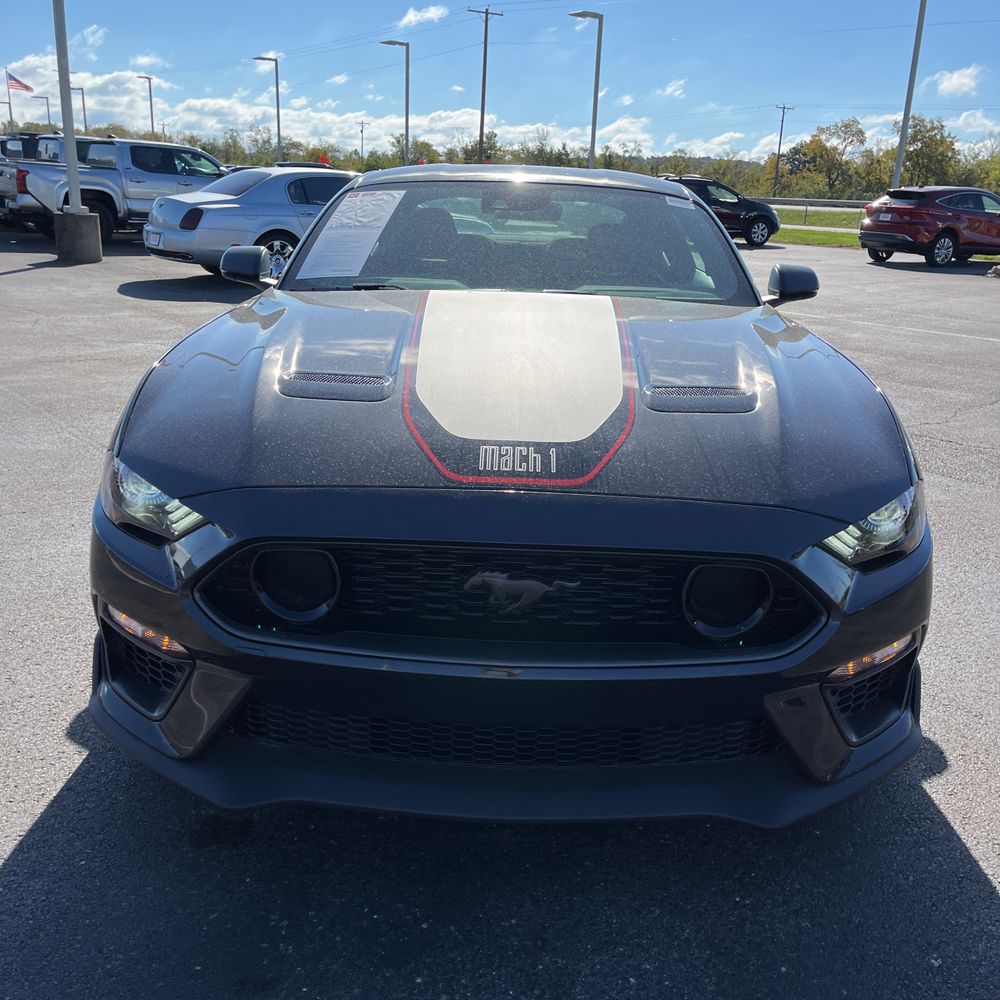 2022 Ford Mustang Mach 1