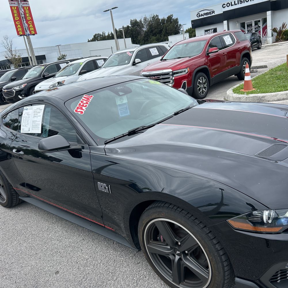 2022 Ford Mustang Mach 1