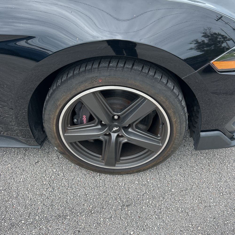 2022 Ford Mustang Mach 1