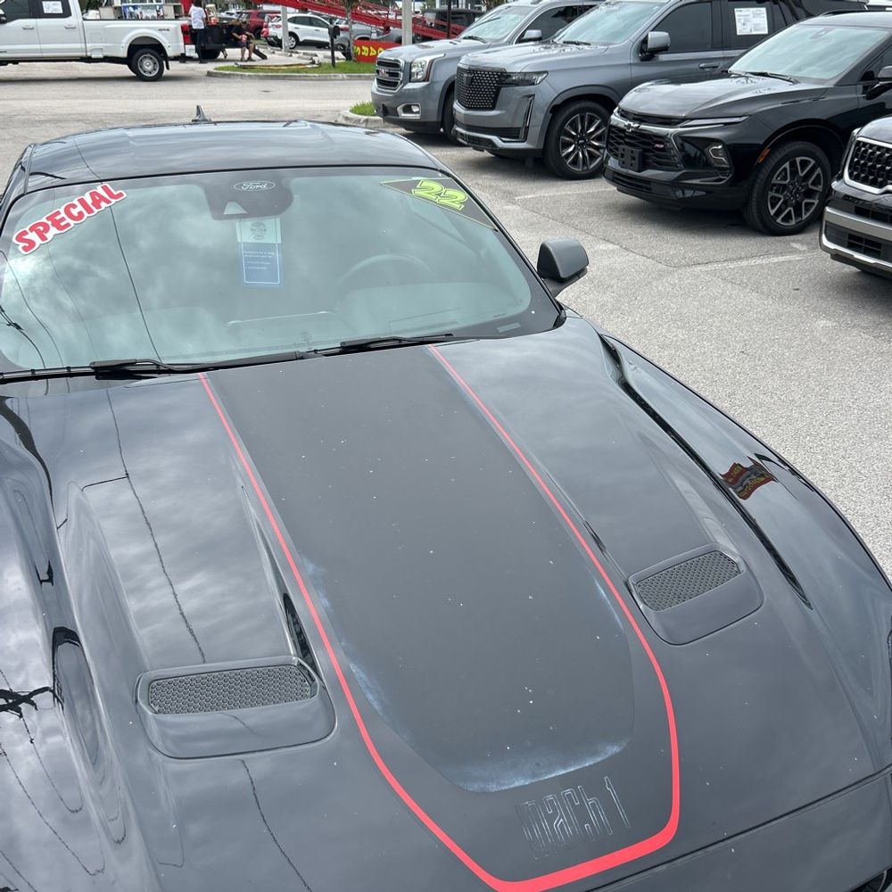 2022 Ford Mustang Mach 1