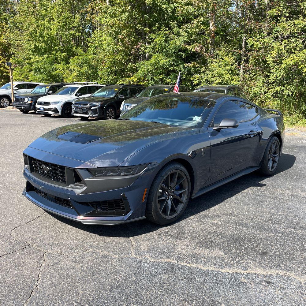 2024 Ford Mustang Dark Horse