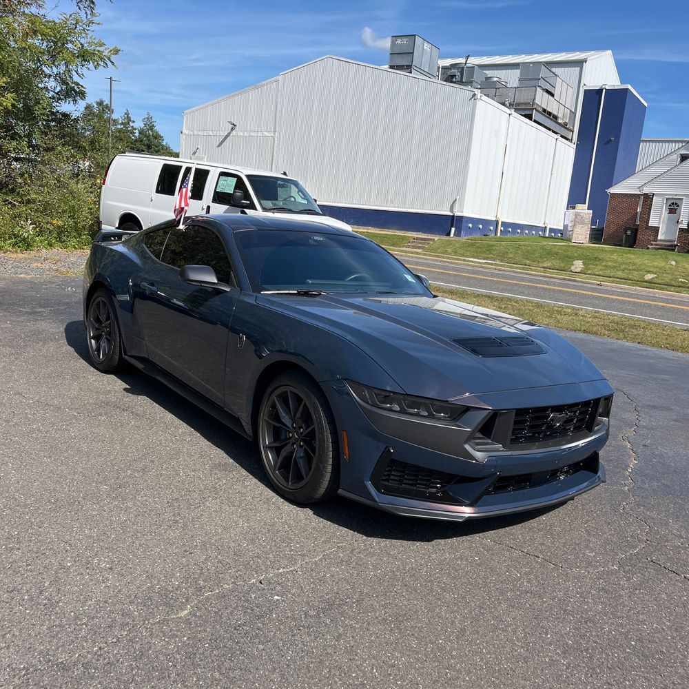 2024 Ford Mustang Dark Horse