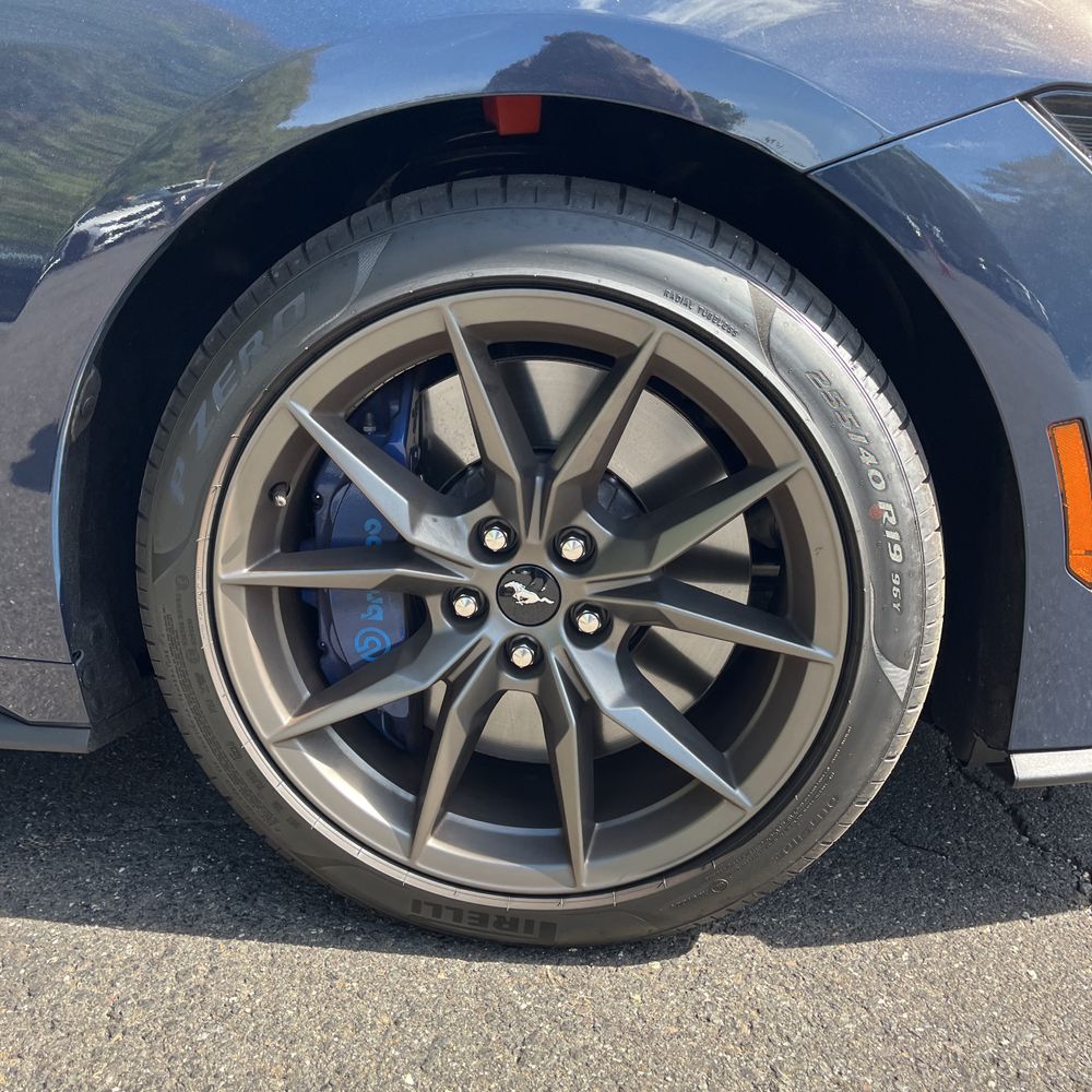 2024 Ford Mustang Dark Horse