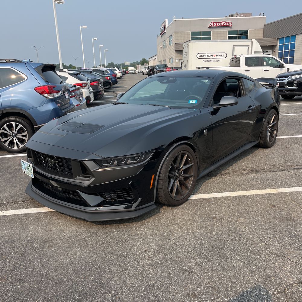2024 Ford Mustang Dark Horse