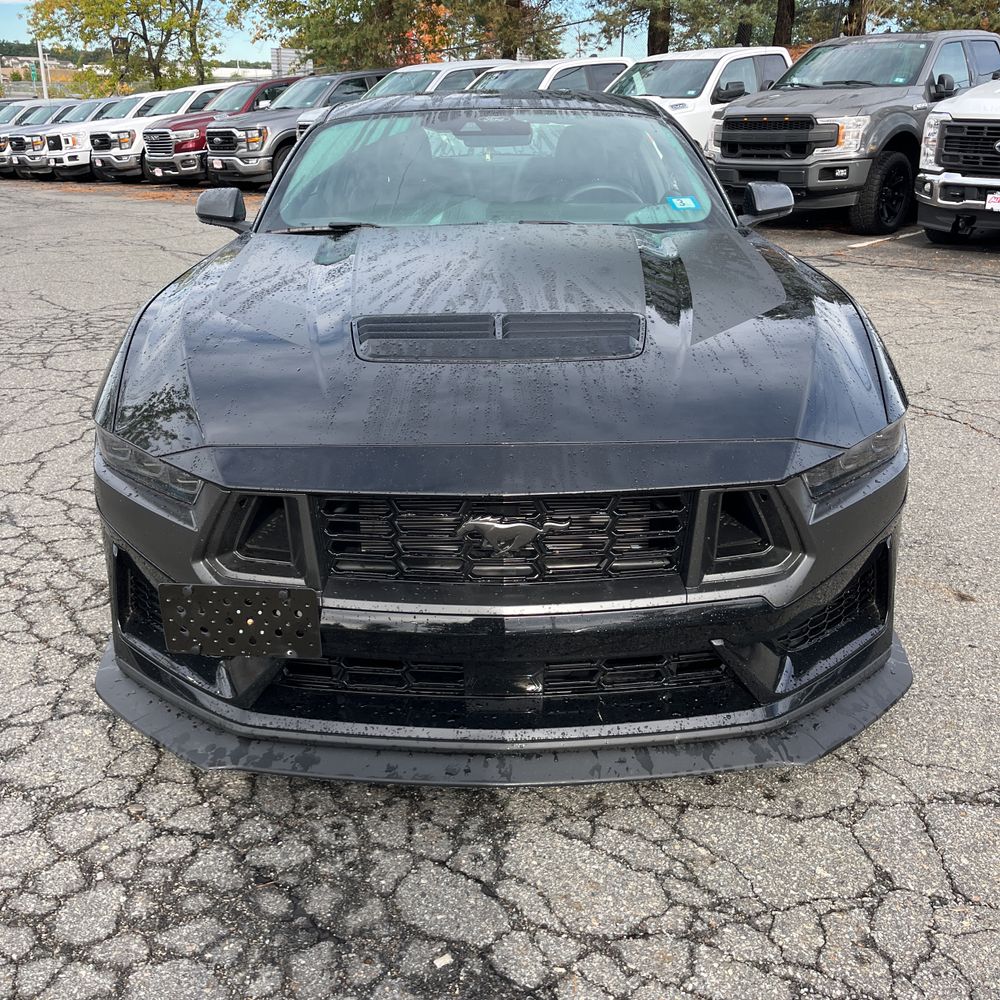 2024 Ford Mustang Dark Horse