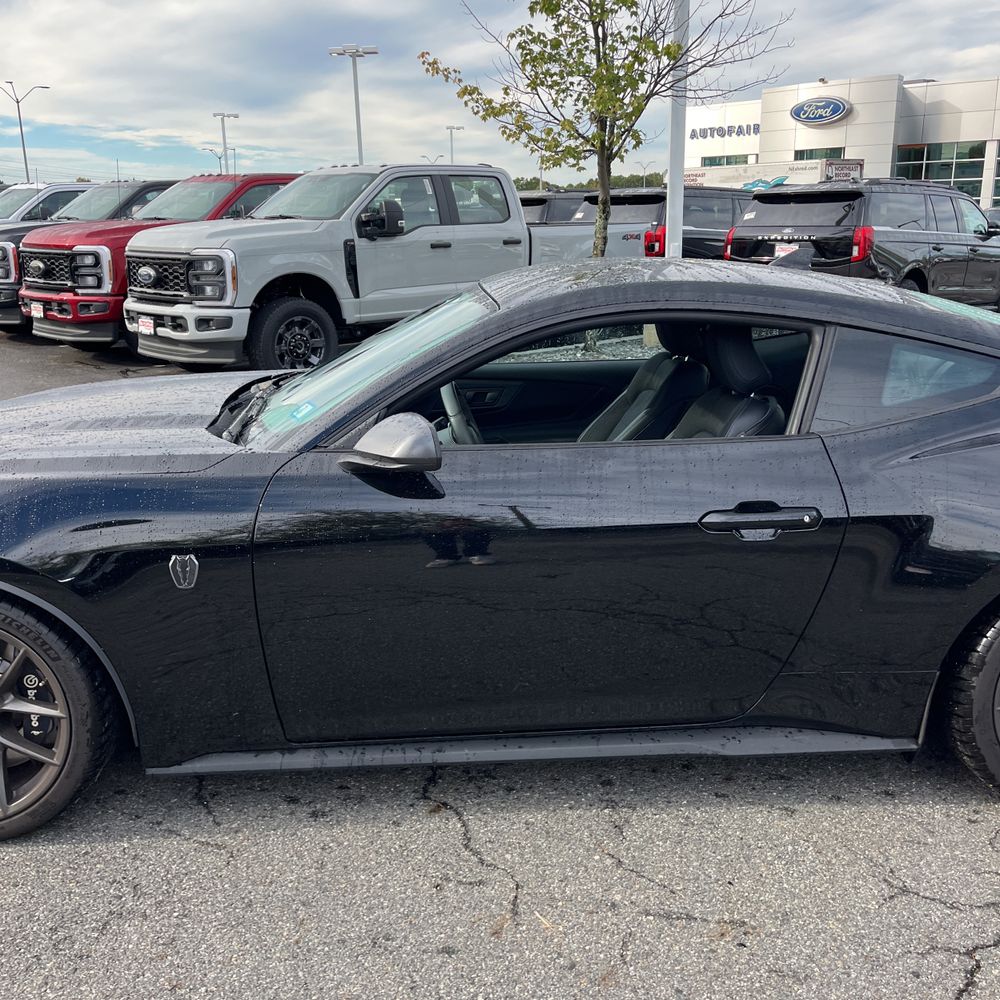 2024 Ford Mustang Dark Horse