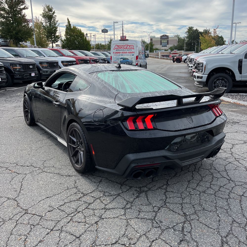2024 Ford Mustang Dark Horse