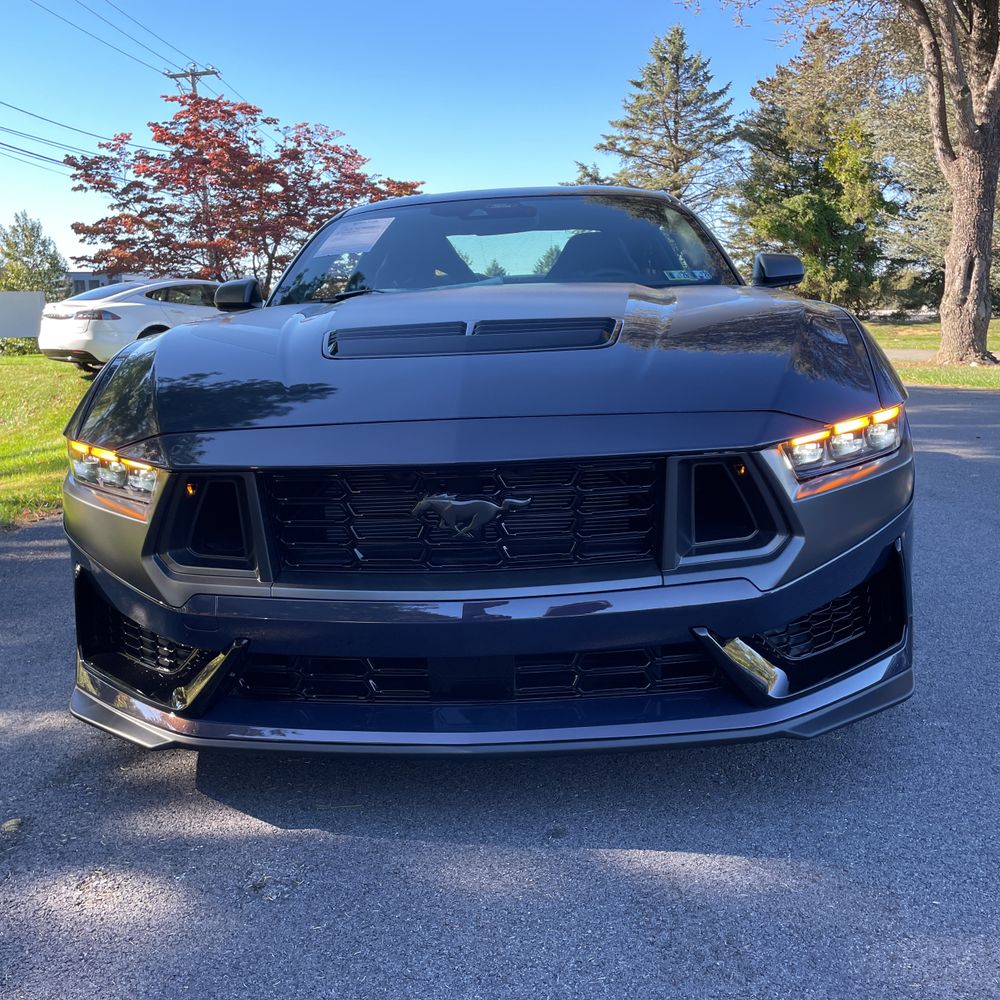 2025 Ford Mustang Dark Horse