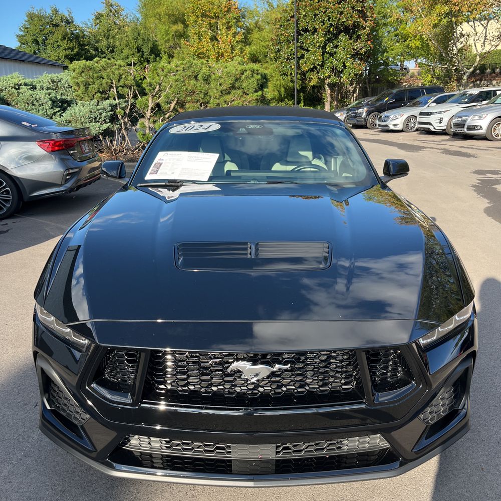 2024 Ford Mustang GT Premium