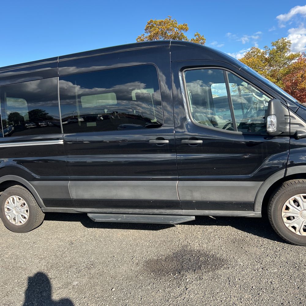 2023 Ford Transit 350 XLT