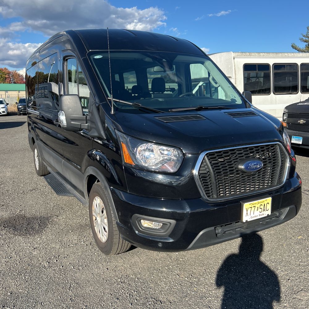 2023 Ford Transit 350 XLT
