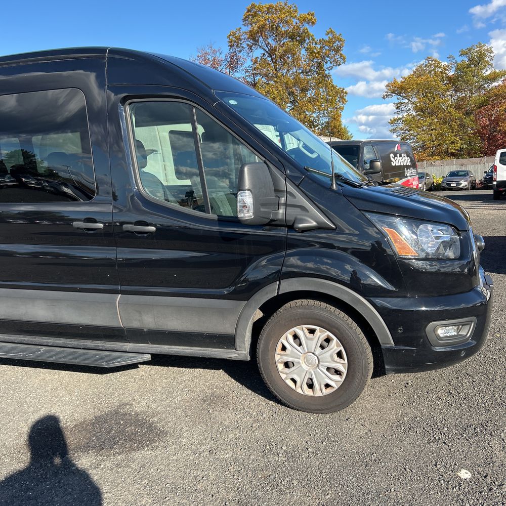 2023 Ford Transit 350 XLT