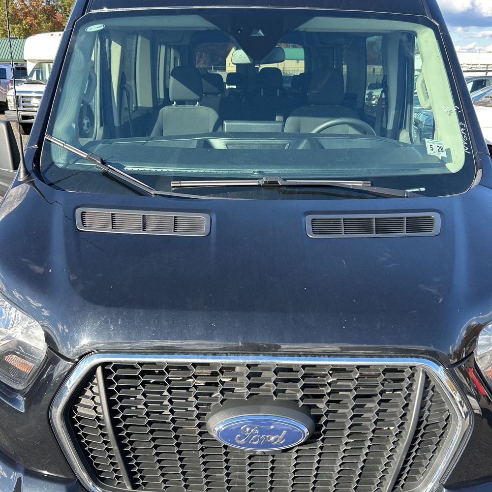 2023 Ford Transit 350 XLT