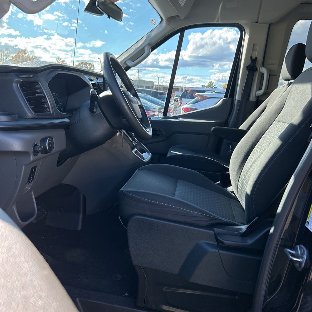2023 Ford Transit 350 XLT