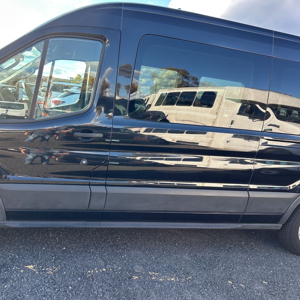 2023 Ford Transit 350 XLT
