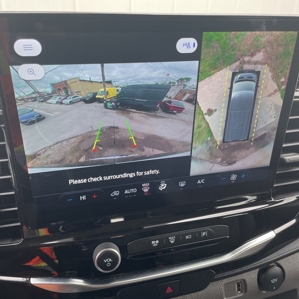 2023 Ford Transit 350 XLT