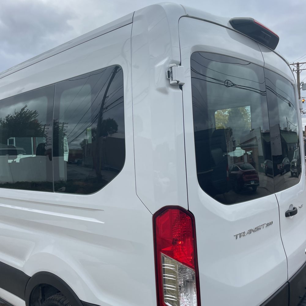 2023 Ford Transit 350 XLT