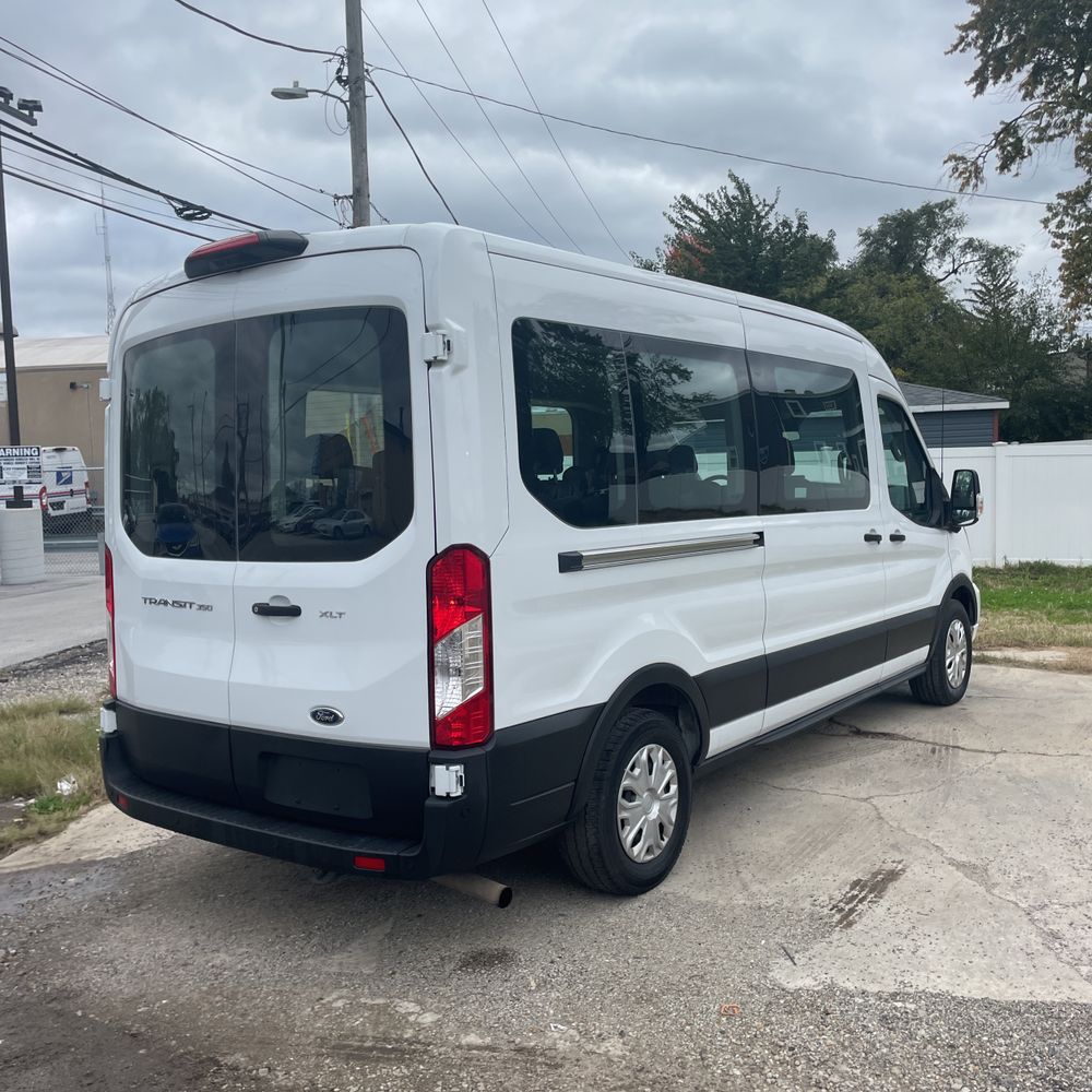 2023 Ford Transit 350 XLT