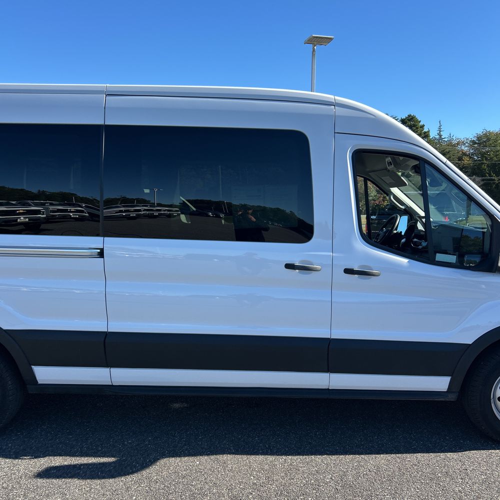 2024 Ford Transit 350 XLT