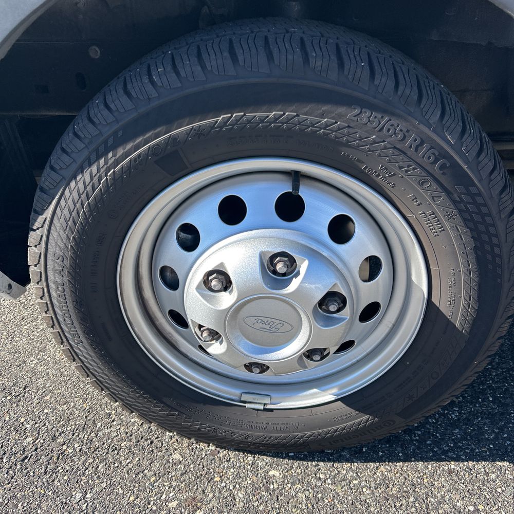 2024 Ford Transit 350 XLT