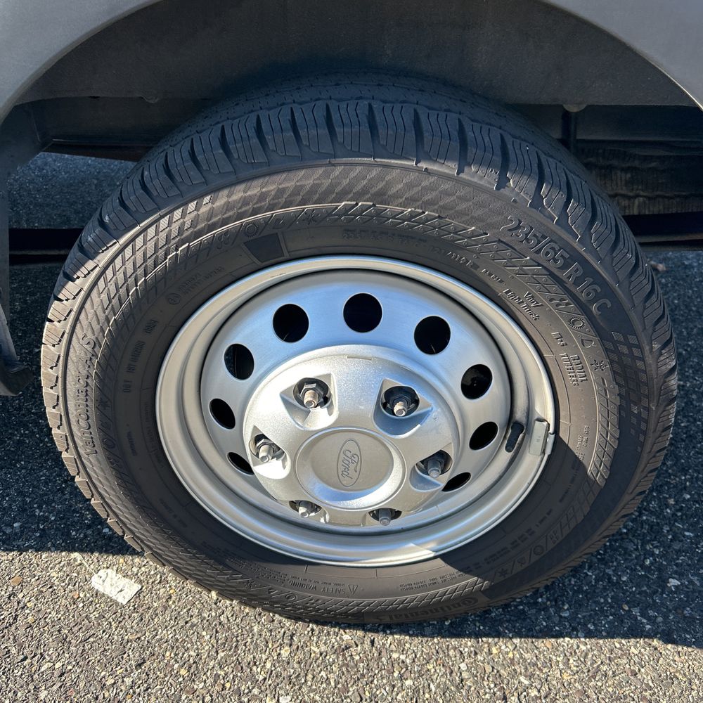 2024 Ford Transit 350 XLT