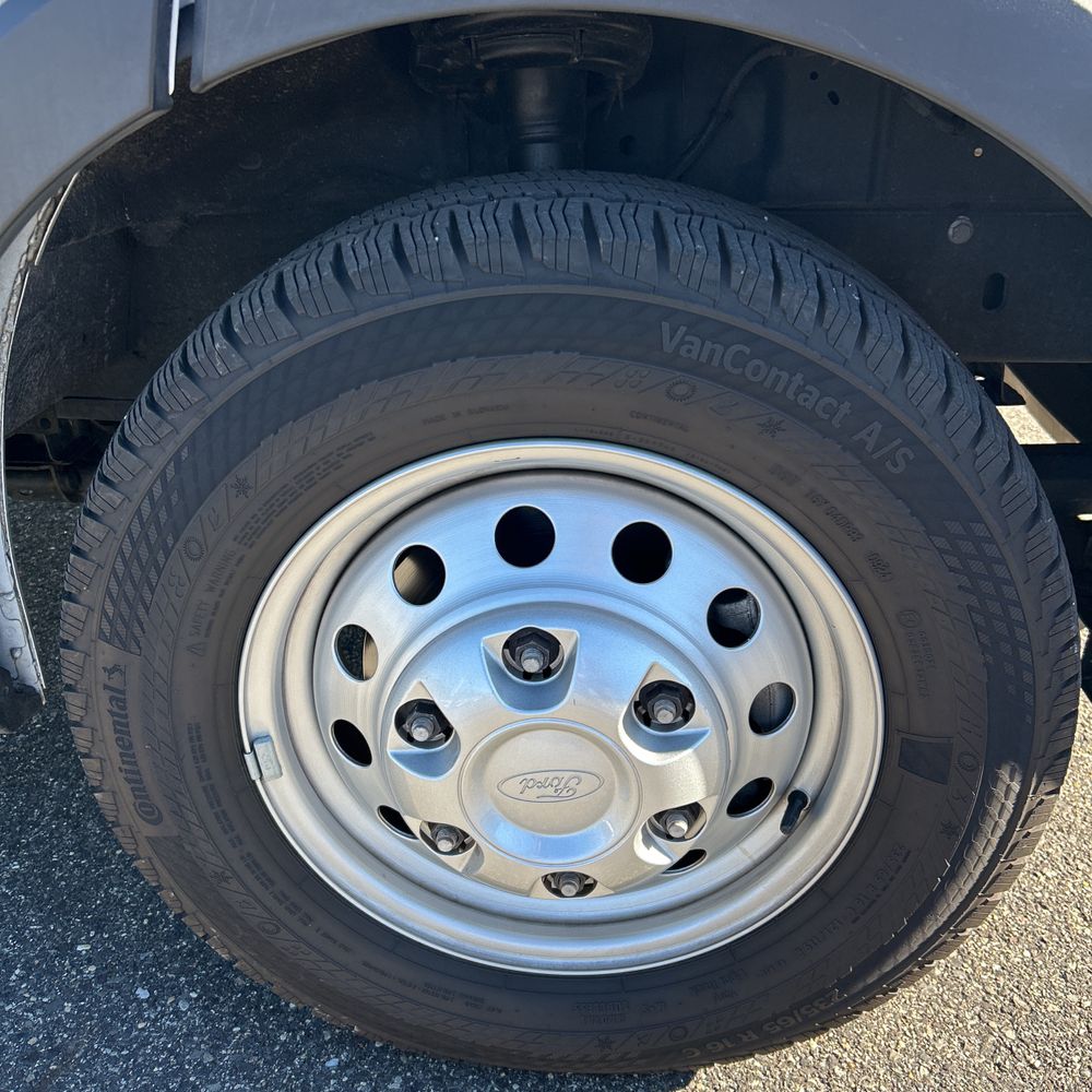 2024 Ford Transit 350 XLT