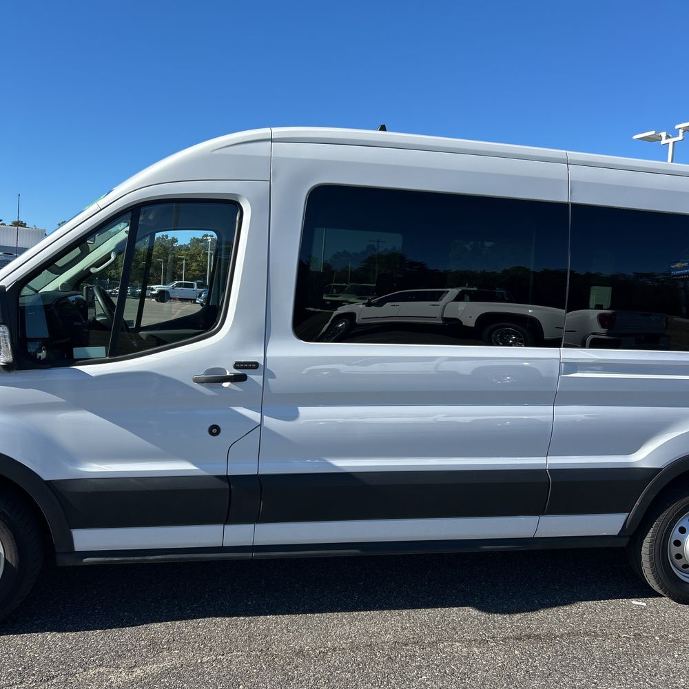 2024 Ford Transit 350 XLT