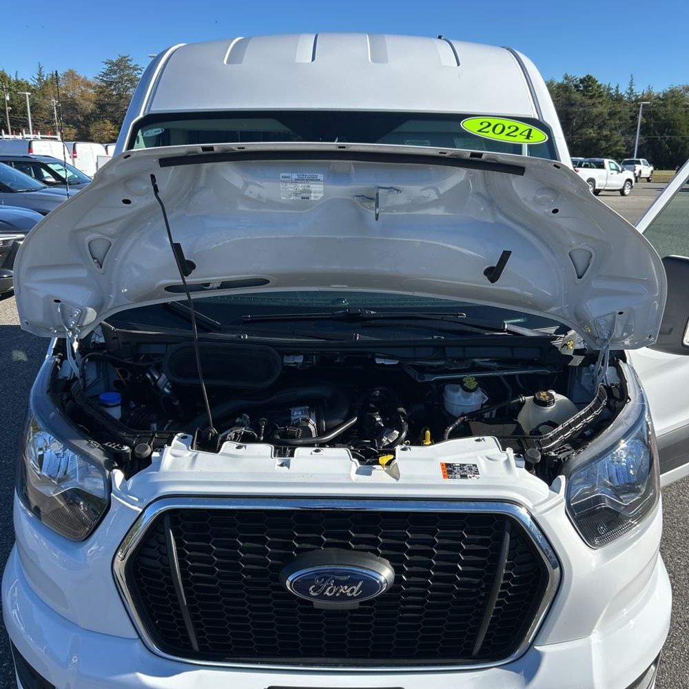 2024 Ford Transit 350 XLT