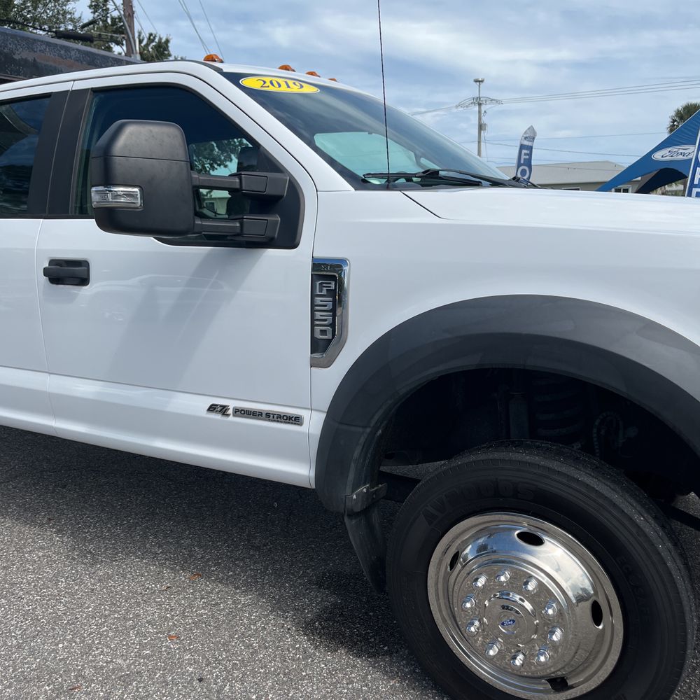2019 Ford Commercial CA60-84 CREW CAB  4X2 6.7L
